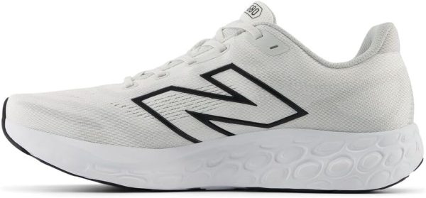 Men's Fresh Foam 680 V8 Running Shoe - Image 2